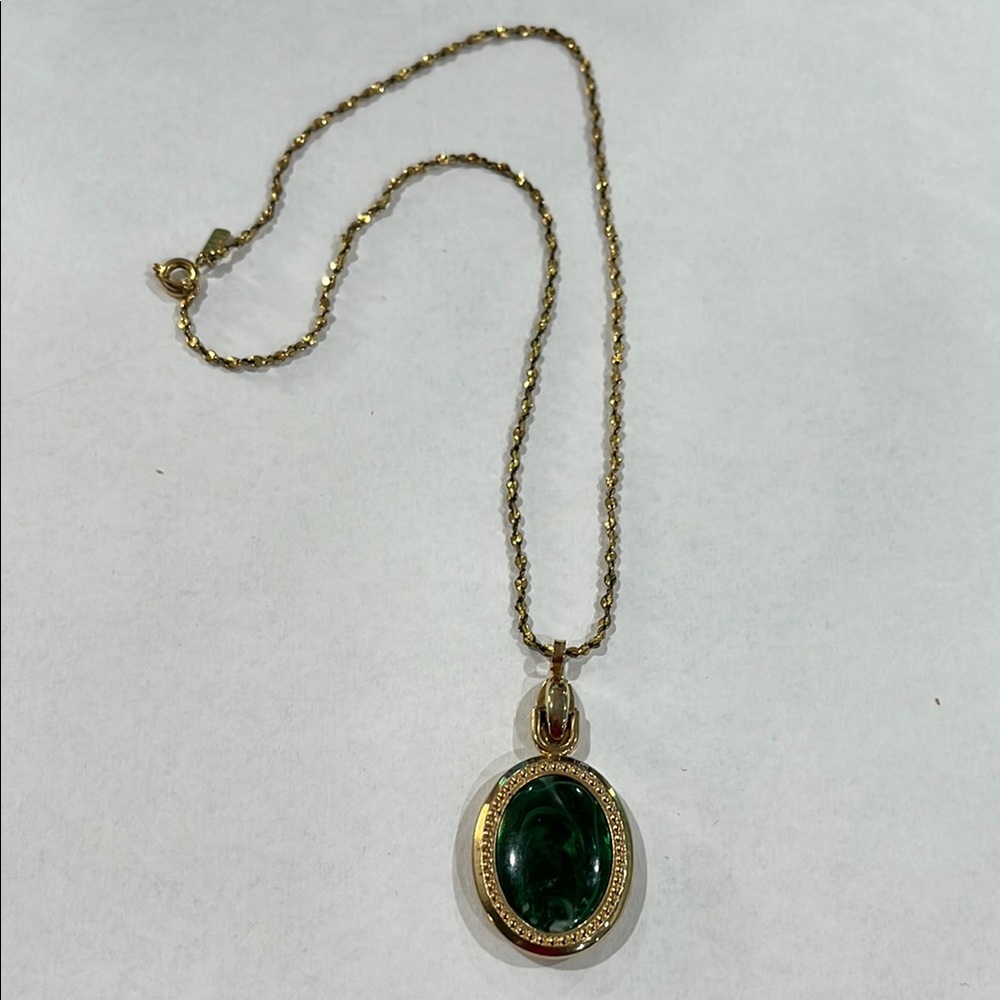 Sarah Coventry Elegant Gold and Green Pendant Necklace